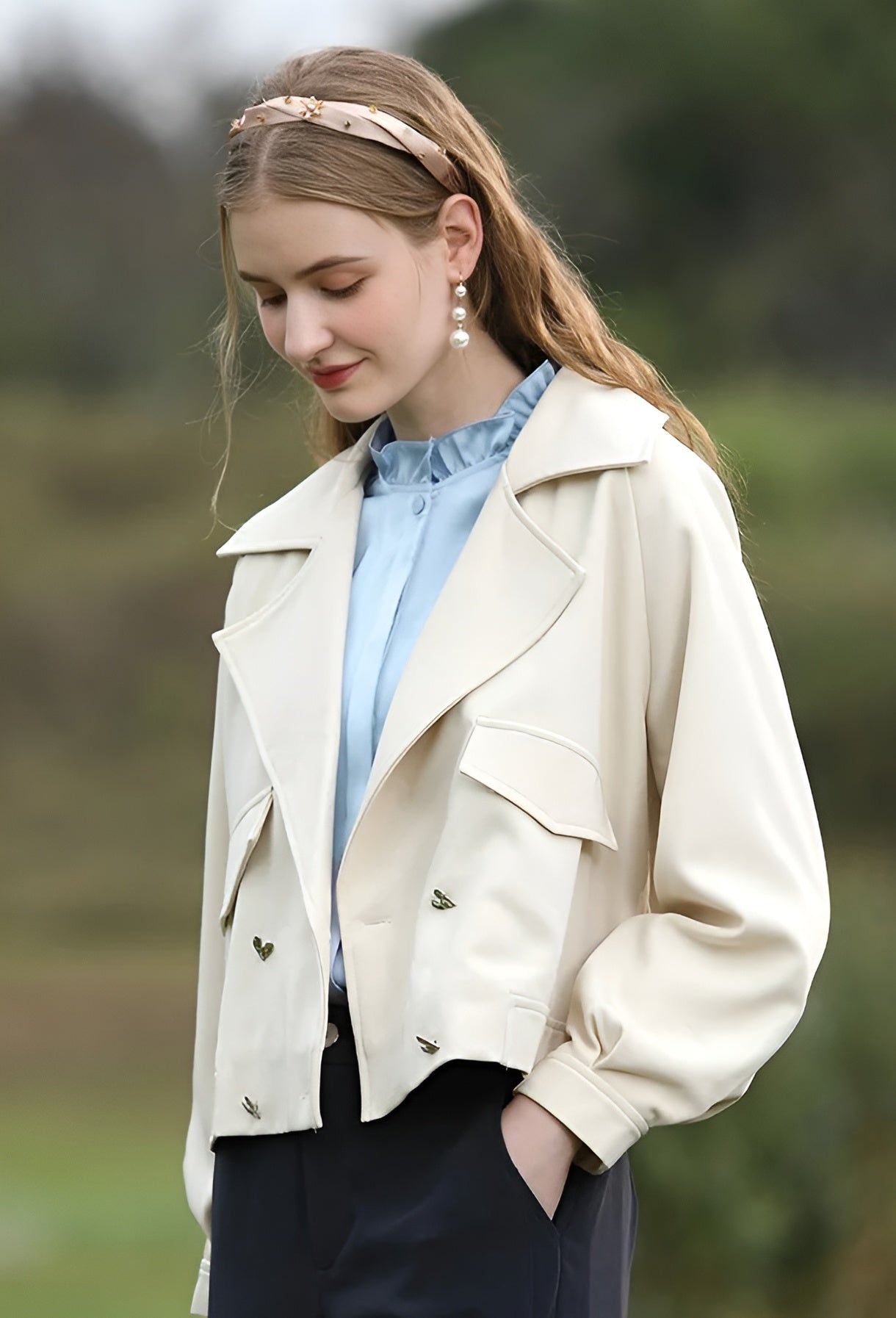 Beaded Collar Sleeveless Top