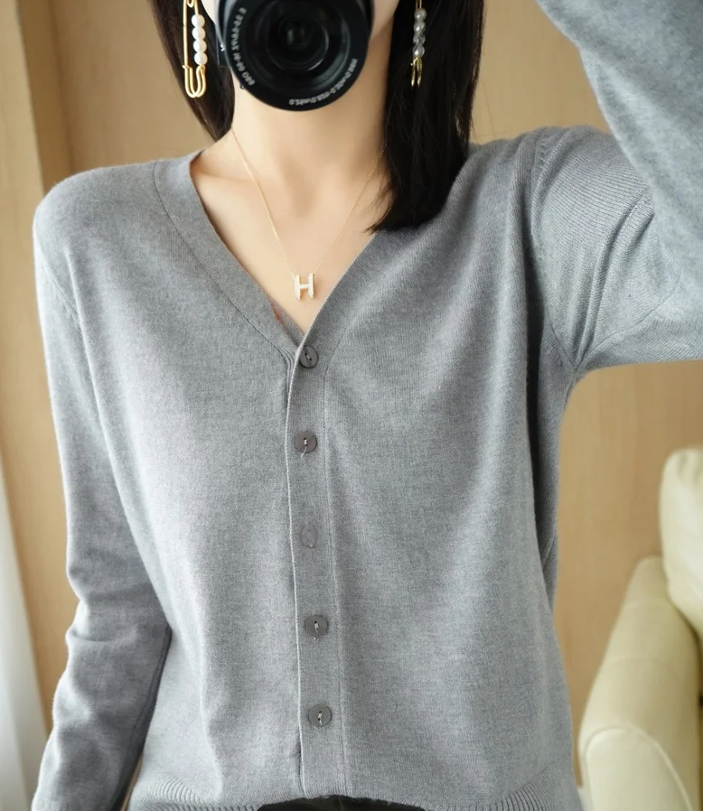 Cashmere Knit Cardigan