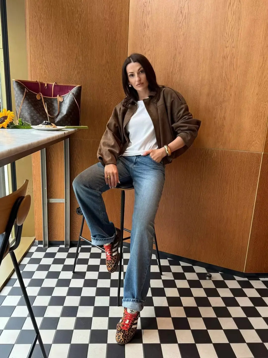 Women’s Loose Bat Sleeve Jacket – Effortless Elegance in Motion